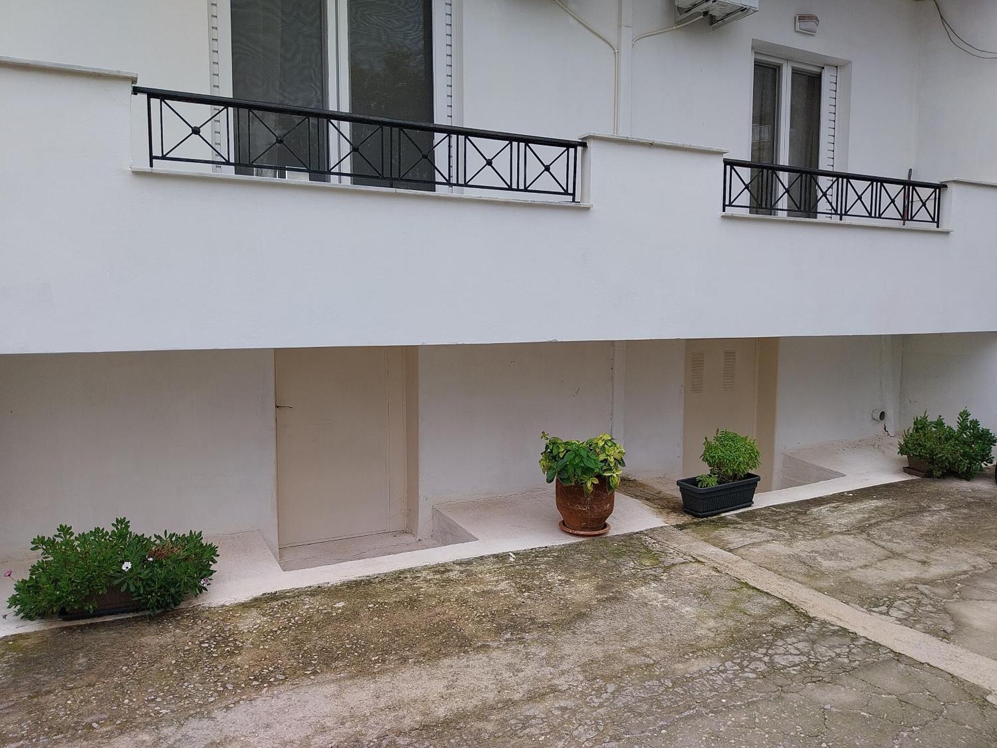 Nav Apart, Salamina Paloukia Buitenkant foto